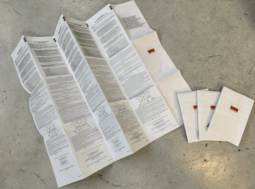 Instrukcja obsługi wielojęzyczna dla producenta — arkusz 540×420 mm sfalcowany do formatu kieszonkowego 93×143 mm